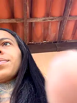 casalshowtime2 online show from 10/26/25, 10:32