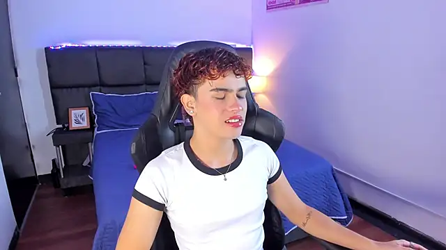 Aiiden 15 online show from 11/29/25, 12:52