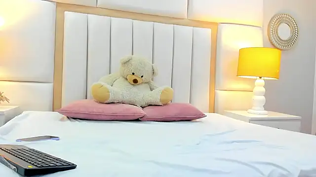 ArianaFranco online show from 03/10/25, 12:37