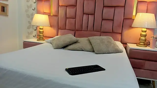 ArianaFranco online show from 04/09/26, 01:49