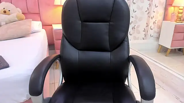 ArianaFranco online show from 04/16/26, 02:07