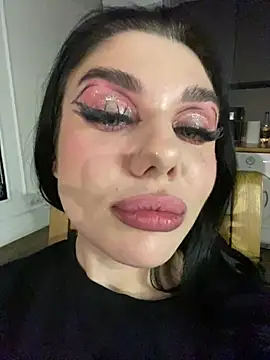 MaeveMoon online show from 02/01/26, 05:55