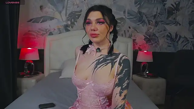 MaeveMoon online show from 02/24/26, 06:39