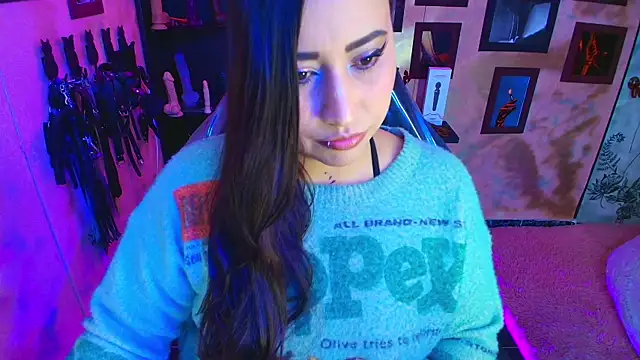 cherryy bombshelll online show from 01/09/26, 05:04