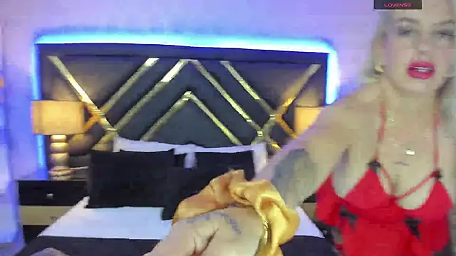 SophieWinsloow online show from 02/08/25, 12:39