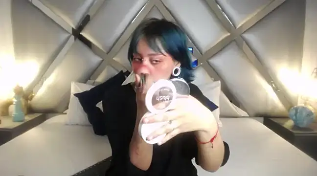 Snapshot of DarkMysterysF chatting on 03/01/25, 06:00 DarkMysterysF online show from 03/01/25, 06:00