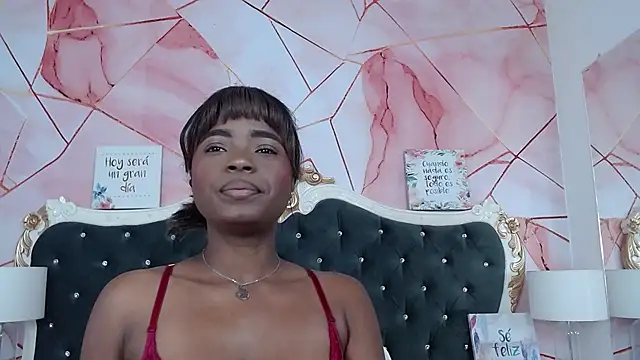 LindaBird online show from 11/15/25, 07:43