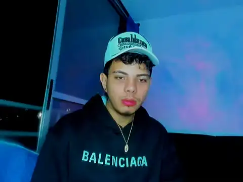 Alessandro 1610 online show from 09/29/25, 01:22