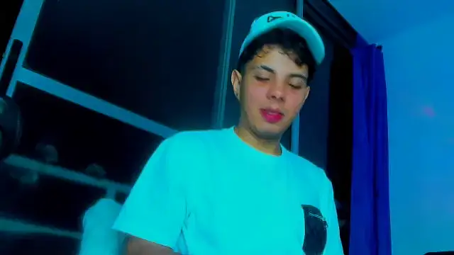 Alessandro 1610 online show from 11/07/25, 03:39