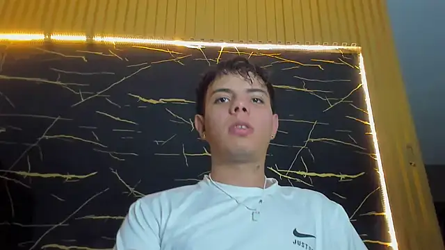 Alessandro 1610 online show from 03/21/26, 03:00