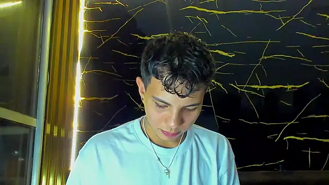 Alessandro 1610 online show from 04/17/26, 05:10