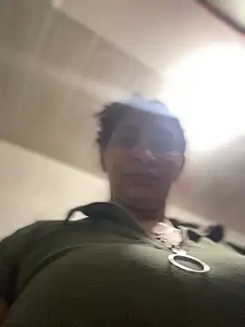 Carola-Ross online show from 04/16/26, 09:39