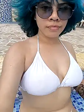 Valery Nicolle 18 online show from 09/21/25, 06:20