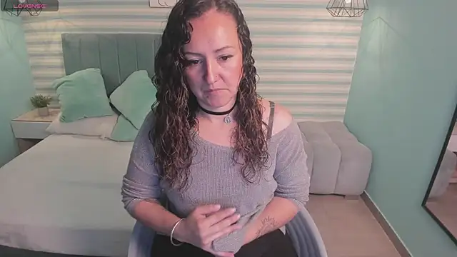 abby apple online show from 03/20/25, 01:26