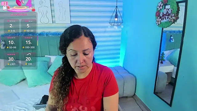 abby apple online show from 12/22/25, 01:19