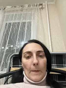 Snapshot of Miroslava1247 chatting on 02/10/25, 04:36 Miroslava1247 online show from 02/10/25, 04:36