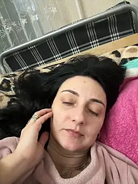 Snapshot of Miroslava1247 chatting on 02/18/25, 07:52 Miroslava1247 online show from 02/18/25, 07:52