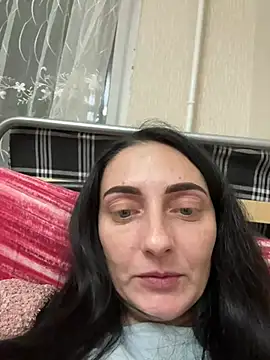 Snapshot of Miroslava1247 chatting on 03/11/25, 05:16 Miroslava1247 online show from 03/11/25, 05:16