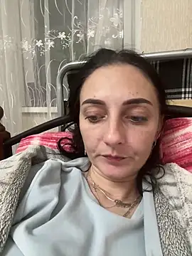 Snapshot of Miroslava1247 chatting on 03/14/25, 09:21 Miroslava1247 online show from 03/14/25, 09:21