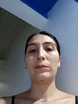 single mother indecent online show from 02/20/26, 11:16