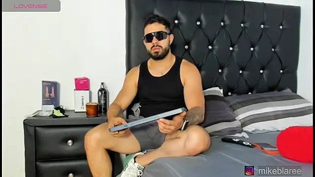 mikeblaree online show from 04/18/26, 06:34