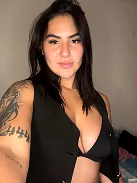 GISSALEXX online show from 10/28/25, 06:28