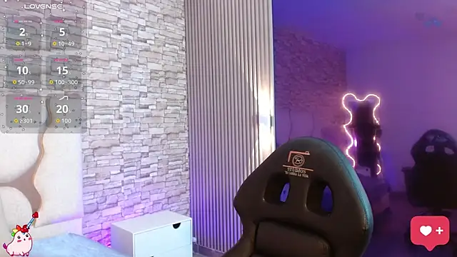 Issa tay1 online show from 10/23/25, 07:34