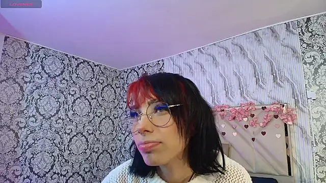 Issa tay1 online show from 03/24/26, 03:22