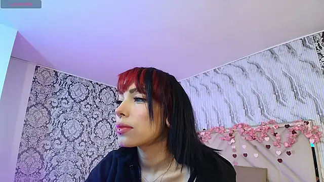 Issa tay1 online show from 04/01/26, 03:18