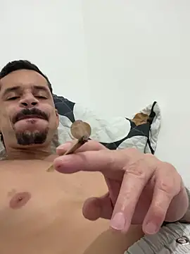 Snapshot of MateusBH123 chatting on 01/16/26, 01:31 MateusBH123 online show from 01/16/26, 01:31