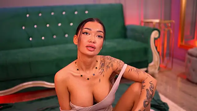 SashaFerrera online show from 02/20/25, 10:04