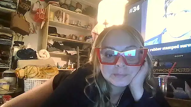 ShysluutGia online show from 01/17/26, 07:35