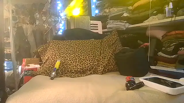 ShysluutGia online show from 02/06/26, 11:02