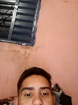 Snapshot of Rsousa16 chatting on 02/11/26, 04:34 Rsousa16 online show from 02/11/26, 04:34