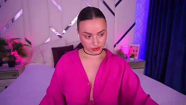 LindsieGreyy online show from 11/05/25, 08:14