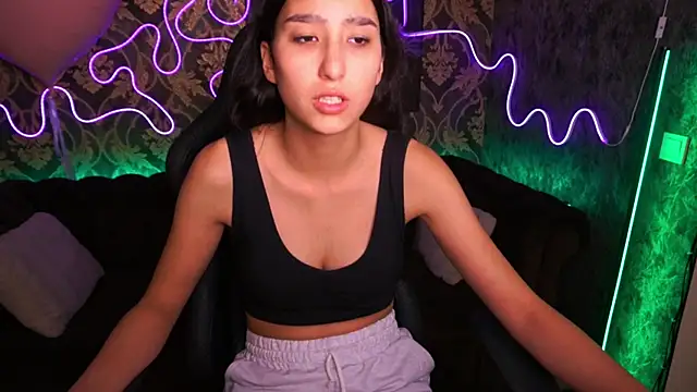 CharmMocco online show from 02/20/25, 10:37