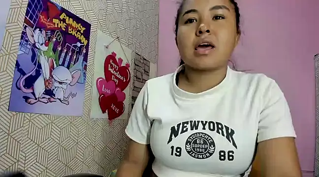 camilagreeco online show from 02/13/25, 12:43