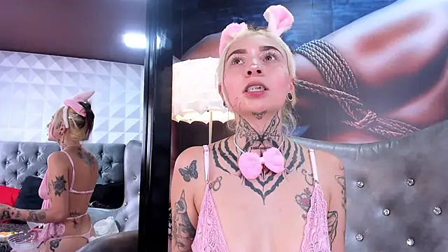 miss   angel online show from 02/10/25, 09:15