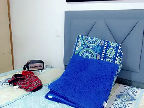 dominic 00 online show from 01/14/26, 08:47