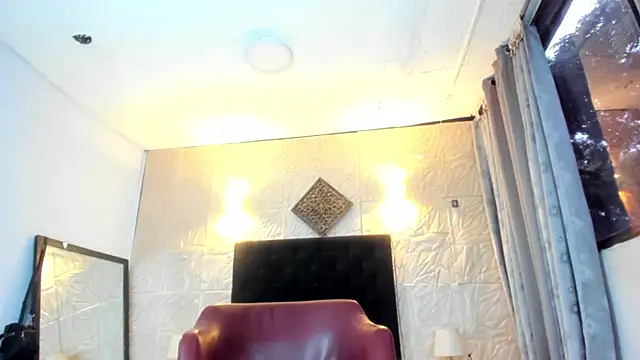 ChanelleJohnson  online show from 01/05/26, 09:18