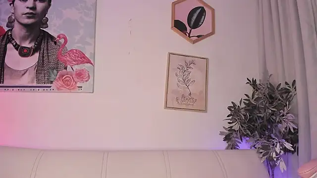 Dhalila  online show from 03/22/25, 04:45