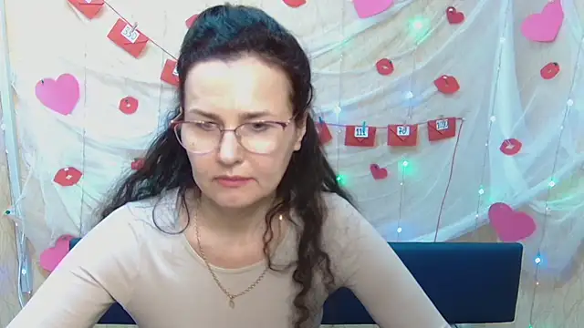 Miroslava Happi online show from 02/15/25, 06:12