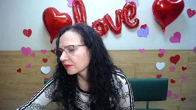 Miroslava Happi online show from 03/01/25, 06:13