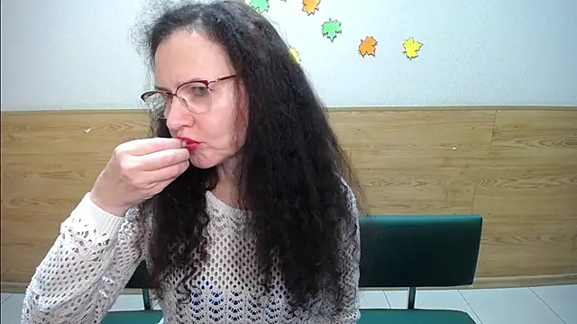 Miroslava Happi online show from 09/29/25, 06:29