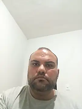 Felipe OwnZ online show from 10/31/25, 01:17