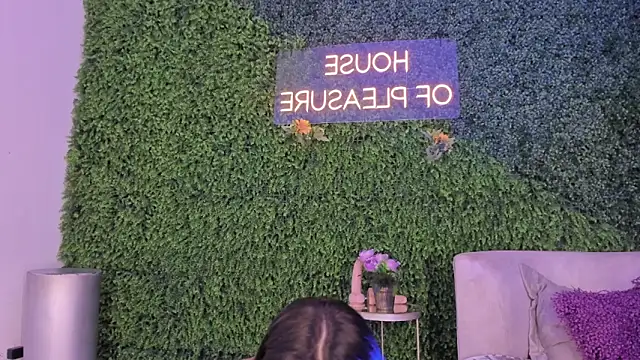 Snapshot of emmiily_z chatting on 03/07/25, 09:51 emmiily z online show from 03/07/25, 09:51