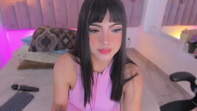 emmiily z online show from 07/16/26, 08:15