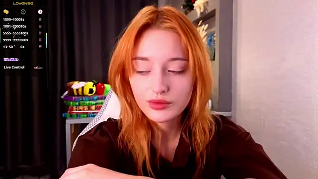 Snapshot of Hisoka_akerley chatting on 10/18/25, 05:46 Hisoka akerley online show from 10/18/25, 05:46