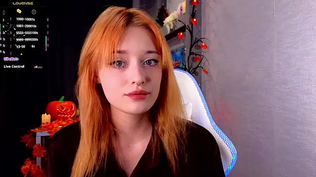 Snapshot of Hisoka_akerley chatting on 10/24/25, 05:42 Hisoka akerley online show from 10/24/25, 05:42