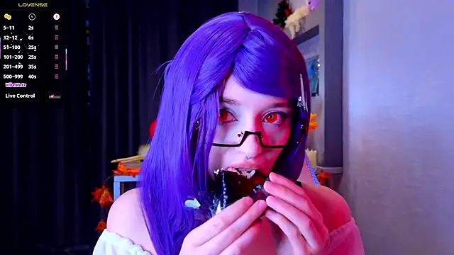 Hisoka akerley online show from 11/08/25, 06:18